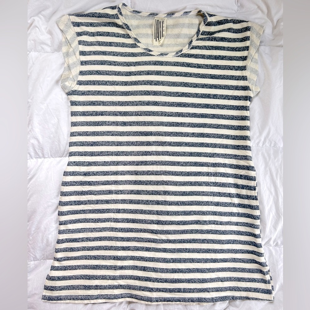 Free People Dress With pockets made from Cotton & Rayon